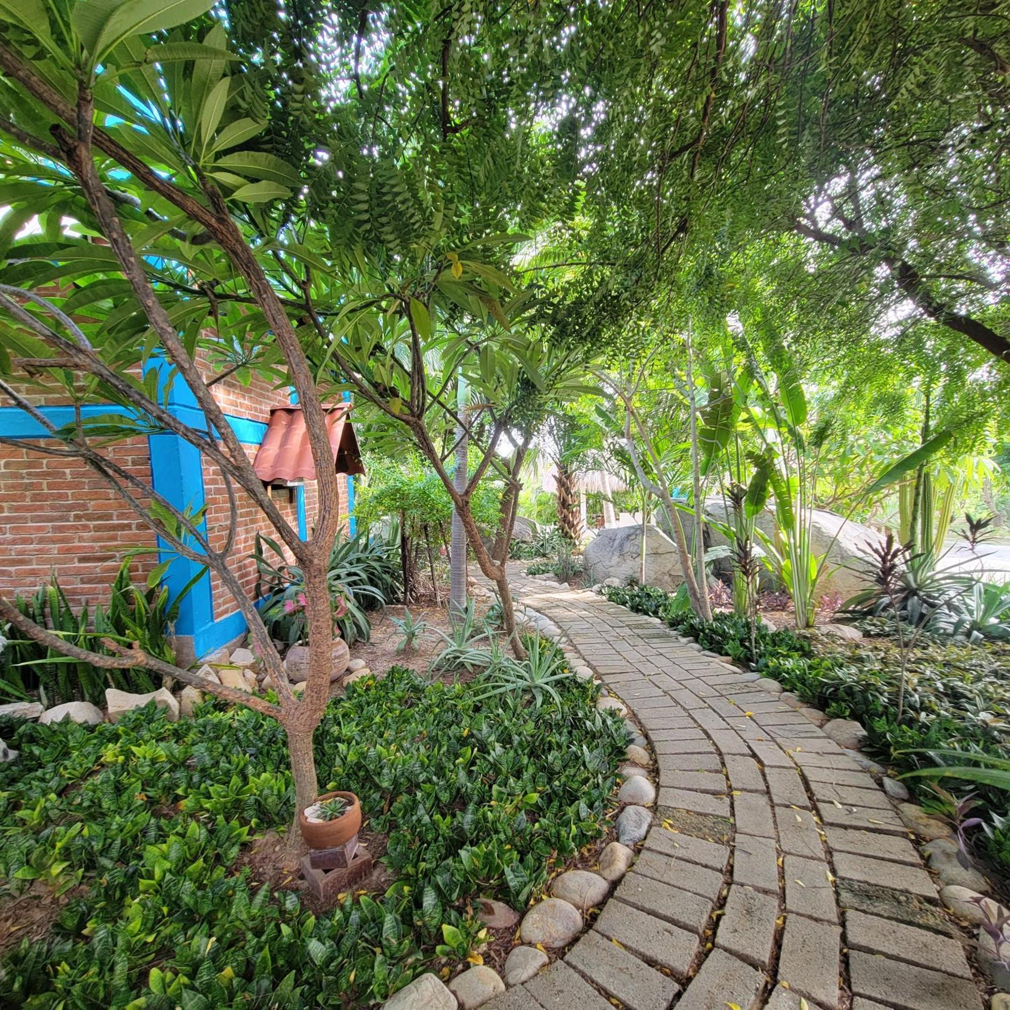 Ocean Oasis Hotel - Adult Only, Four Casitas Boutique Resort Agua Blanca Екстер'єр фото